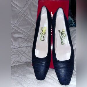 Salvatore Ferragamo Women's Black Shoes Lynda size 8 AAA